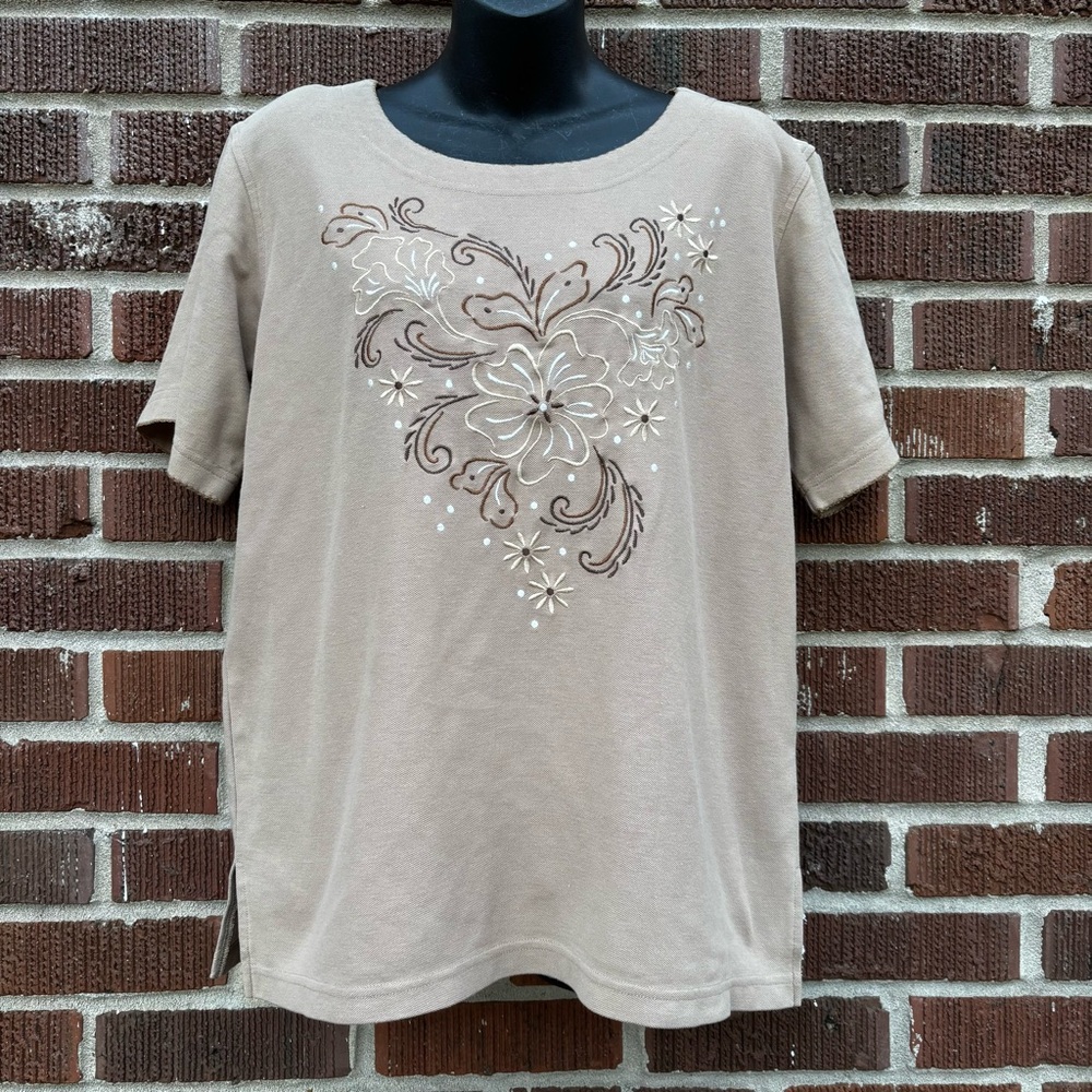 Vintage KAVIO DESIGNS Women’s Sz L Tan embroidered floral short sleeve top